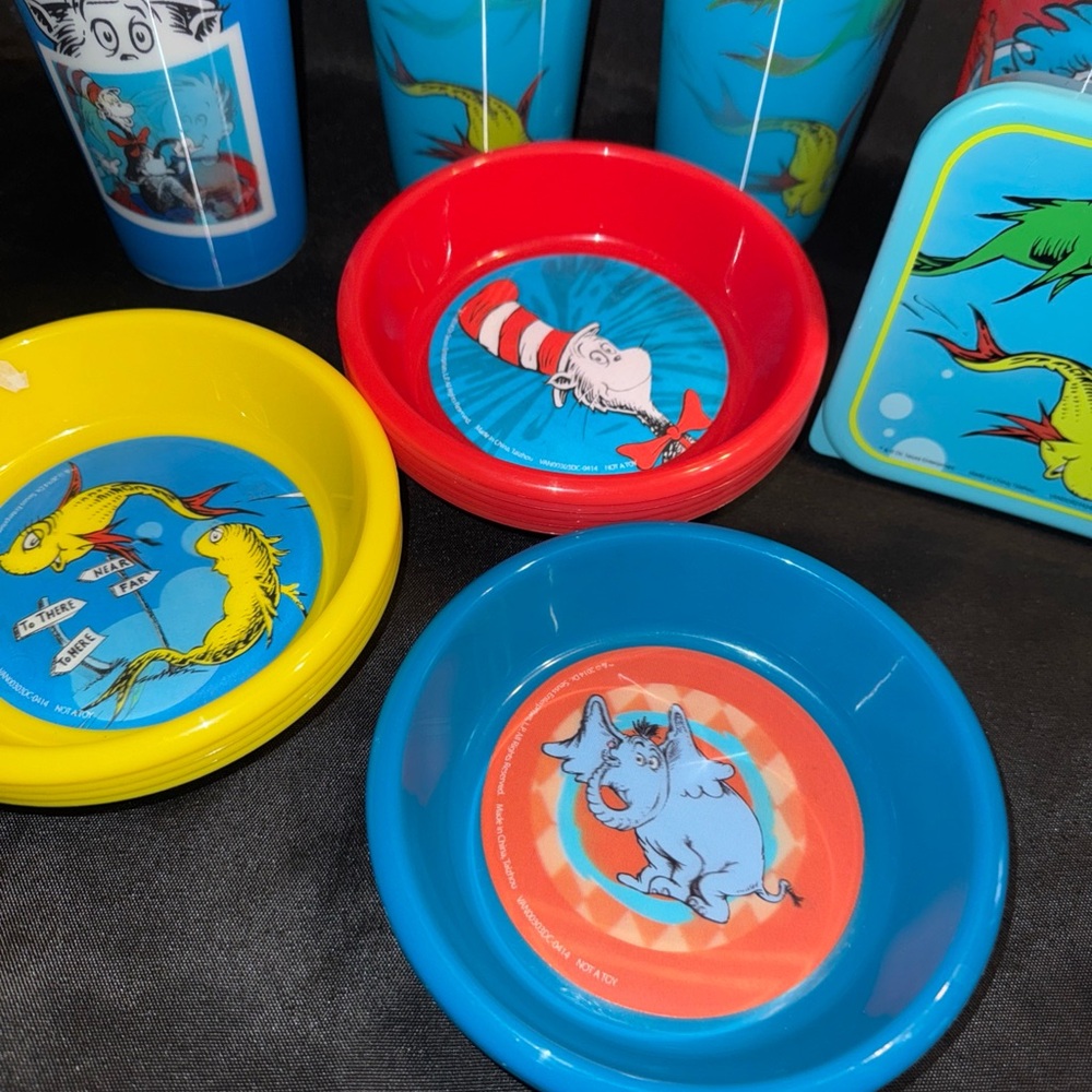 Dr. Seuss Colorful Dinnerware Set - Red, Yellow, Blue